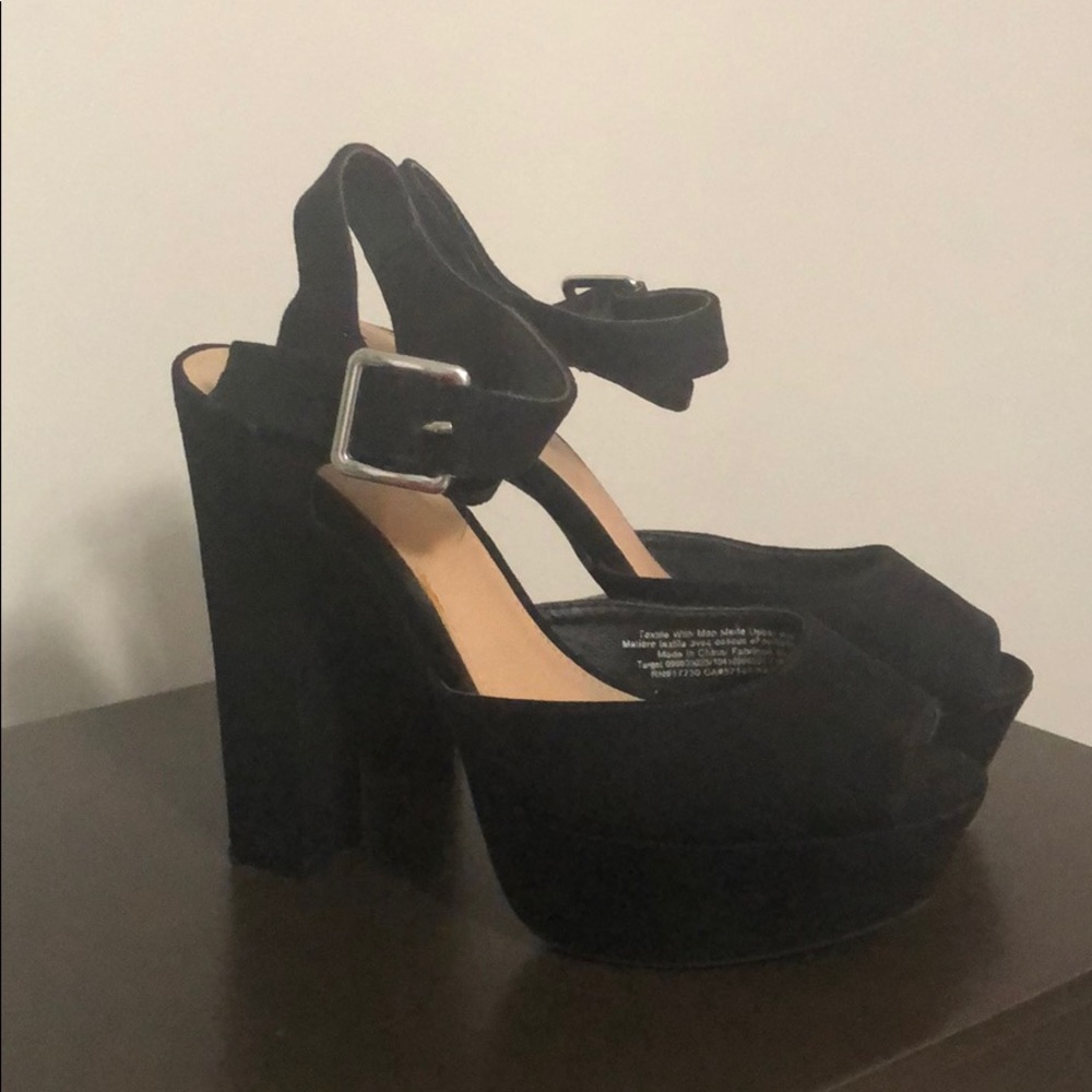 Black Mossimo Heels